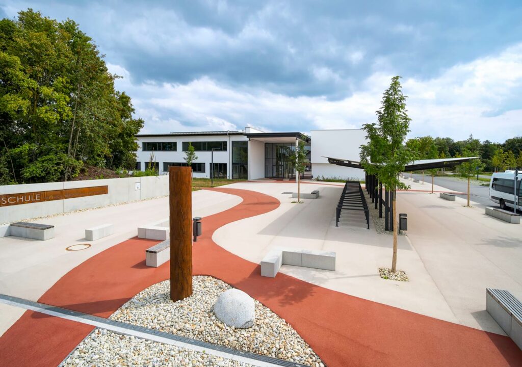 Berufsschule-Dingolfing-2_b_c_d