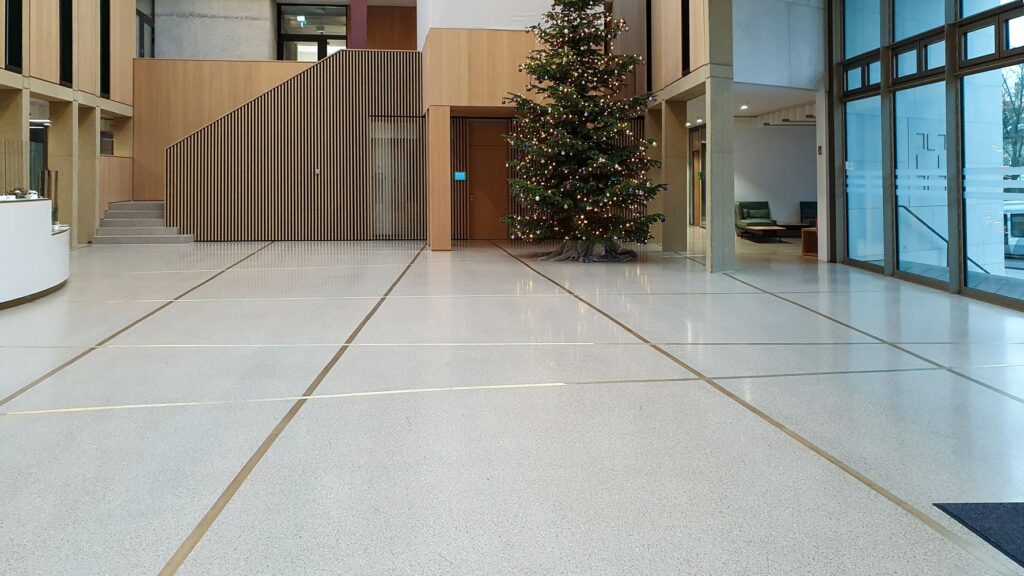 Evangelische-Bank-Kassel-1-b_c_d