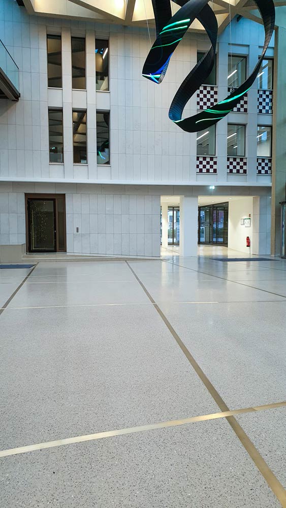 Evangelische-Bank-Kassel-b_c_b-d