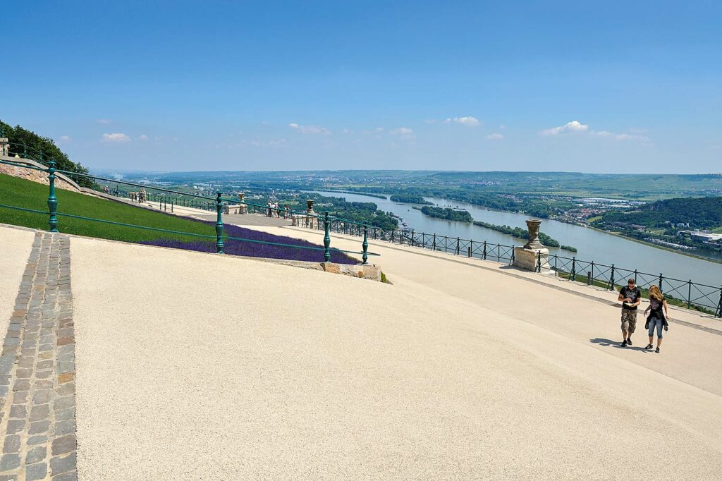 Niederwalddenkmal-Ruedesheim-1_b_c_d