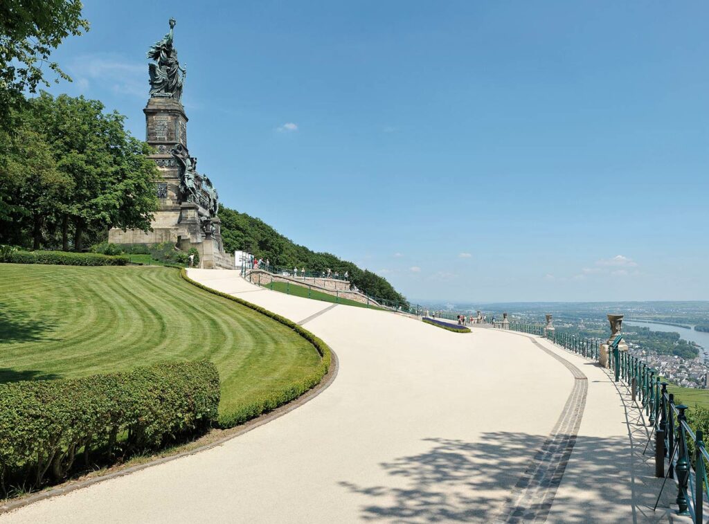Niederwalddenkmal-Ruedesheim_b_c_b-d