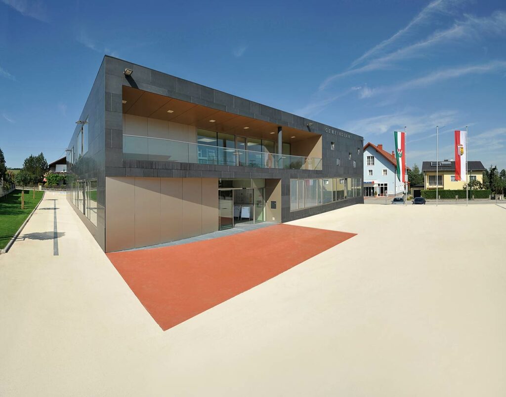 Rathausplatz-Weisskirchen_b_c_b-d